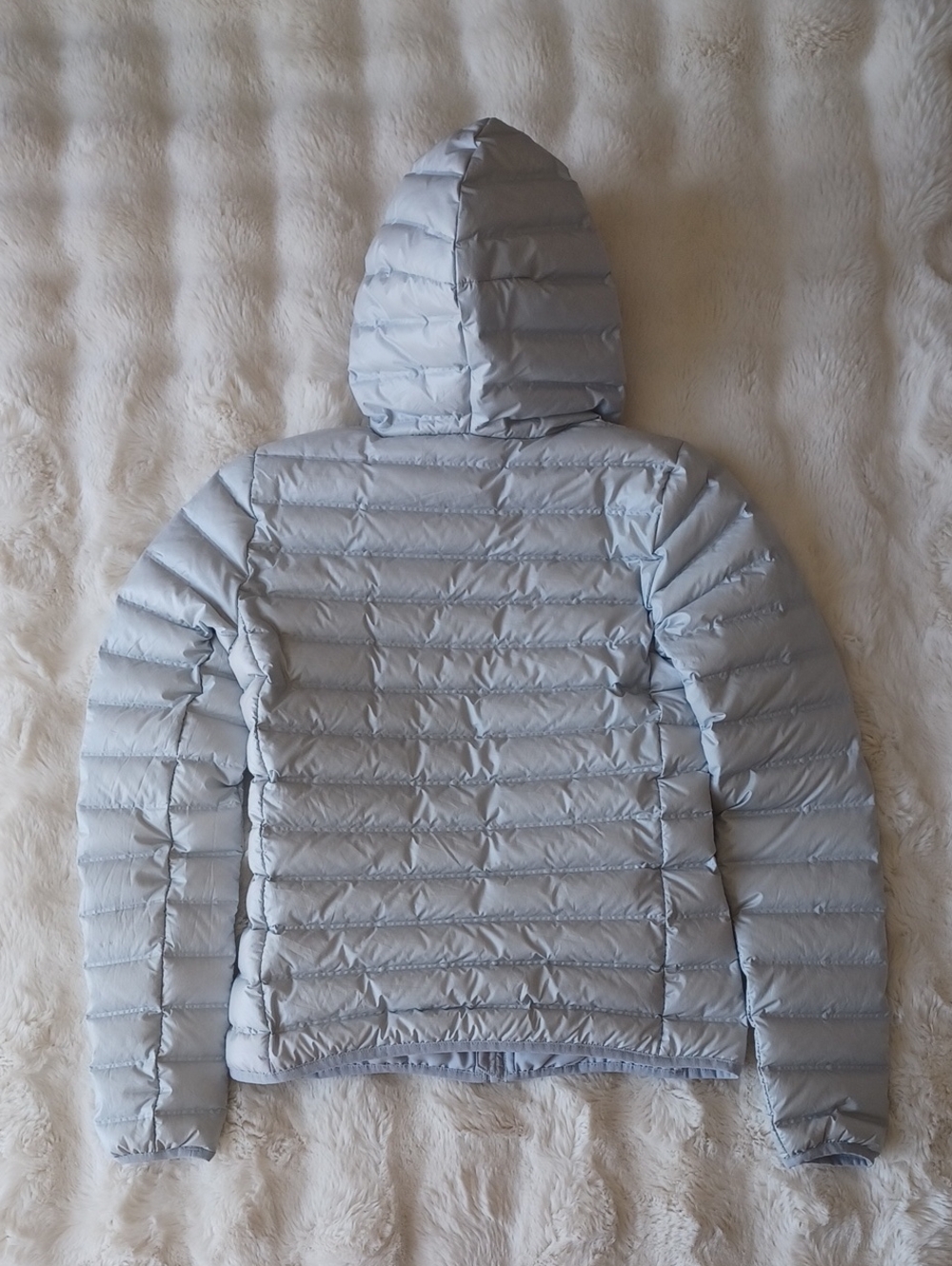 π 3/$15 π Adidas Women's Light Blue Hooded Varilite Down Jacket - Picture 5 of 16